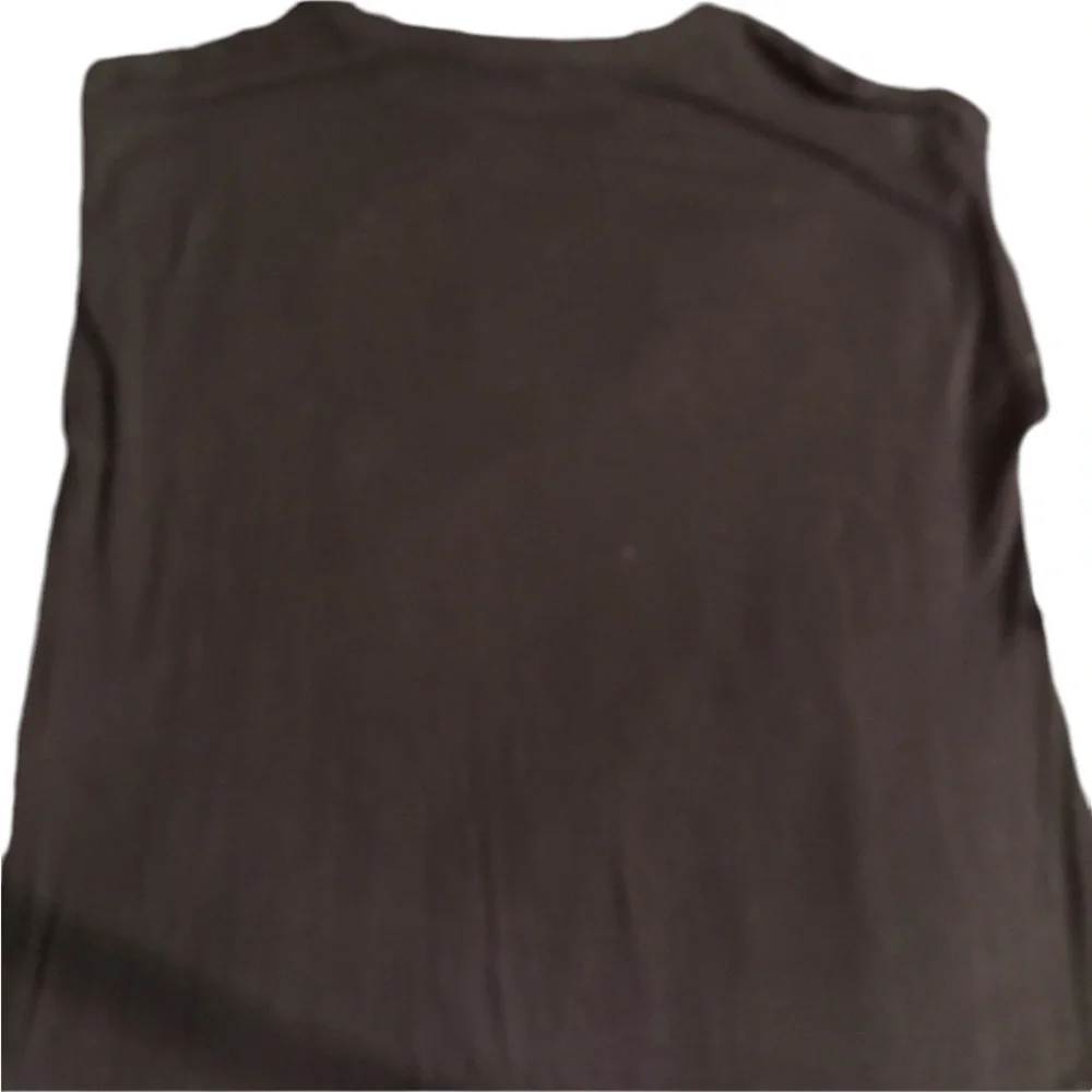 𝅺Micheal Kors black sleeveless V-neck top gold hardware size XL with stretch